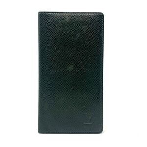 Louis Vuitton Green Taiga Long Wallet